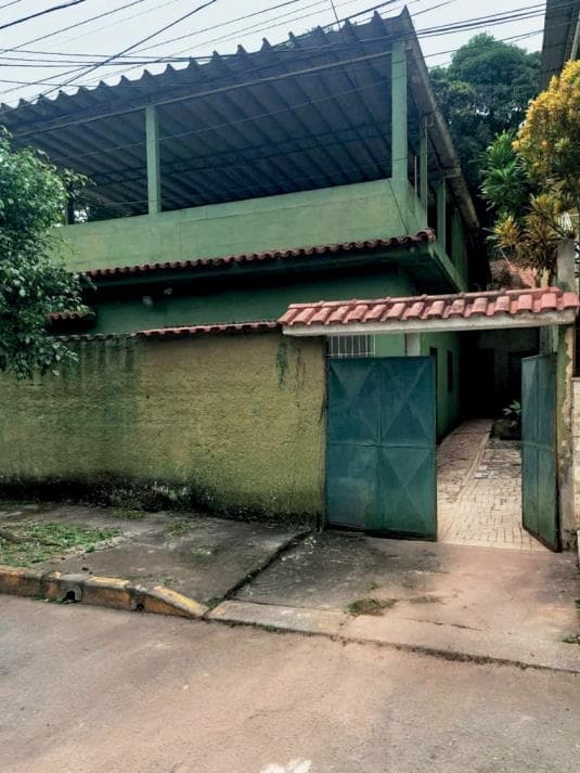 Fachada da sede da Associação Maria dos Anjos, em construção